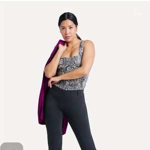 Classic straight leg dress yoga pant
Brand: Betabrand